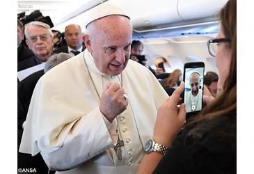 papa aereo polonia