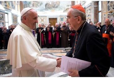 papa Francesco Plenaria del Pontificio Consiglio per i Laici