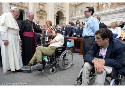 papa Francesco e disabili