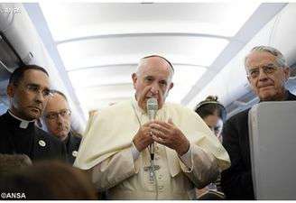 papa Francesco aereo Armenia