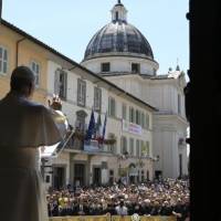 Angelus 16 agosto 2026