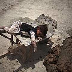 Gli inganni che preparano la guerra