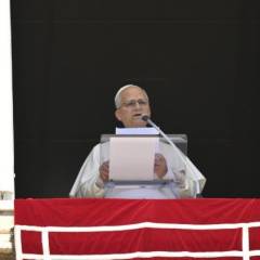 «Ho un nodulo polmonare, mi opero». Il Papa lascia tutti col fiato sospeso