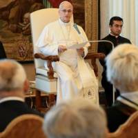 Udienza ai partecipanti all'Incontro promosso dalla Pontificia Accademia per la Vita