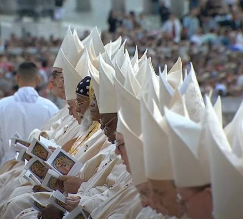 Sinodo Piazza San Pietro