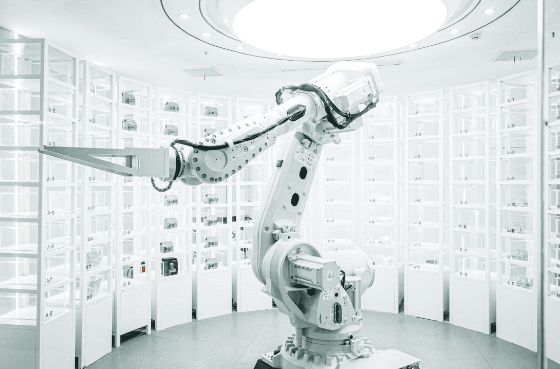 Robot by ZHENYU LUO On Unsplash