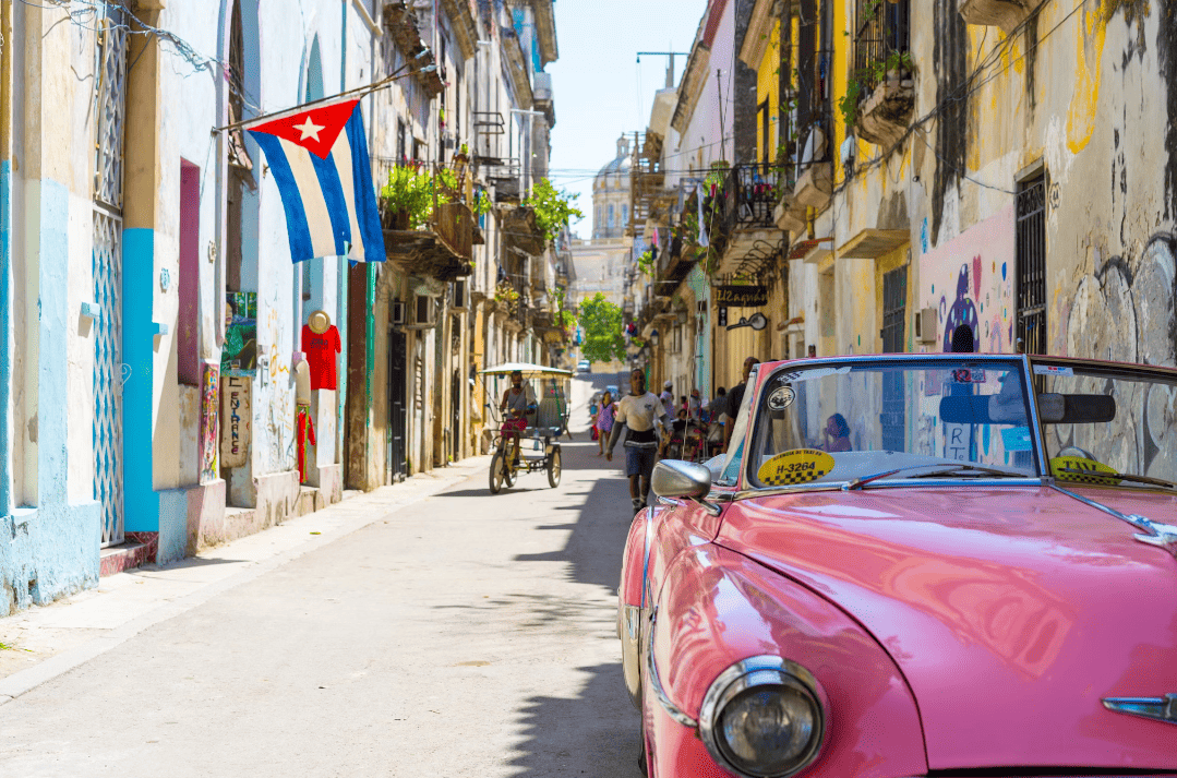 Cuba by Alexander Kunze on Unsplash