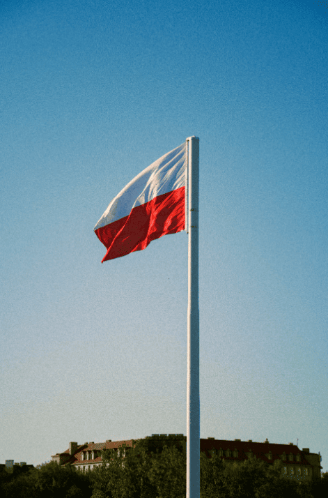 Poland by VLADISLAV BOGUTSKI on Unsplash