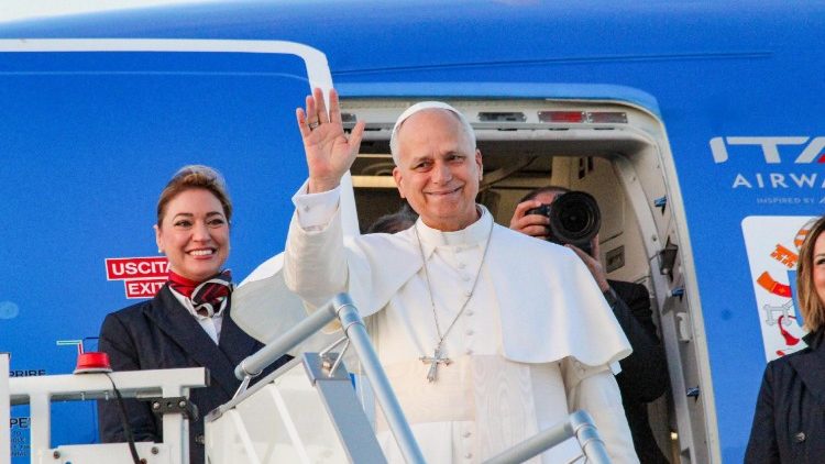 Papa Leone saluto viaggio