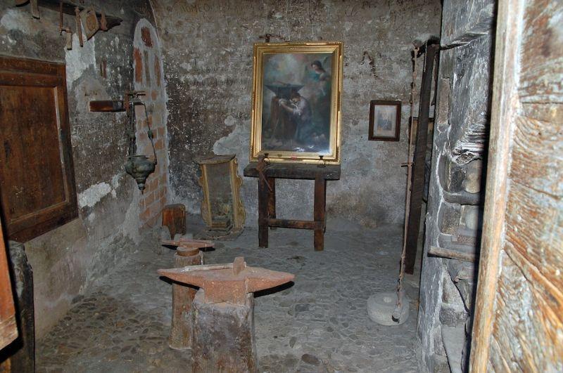 Pescosansonesco Vecchio casa beato Sulprizio