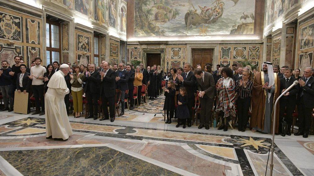 Udienza artisti