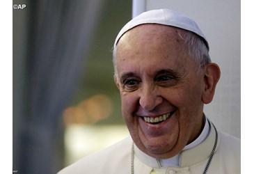 papa-francesco-sorriso-2