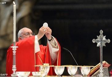 papa francesco ostensione