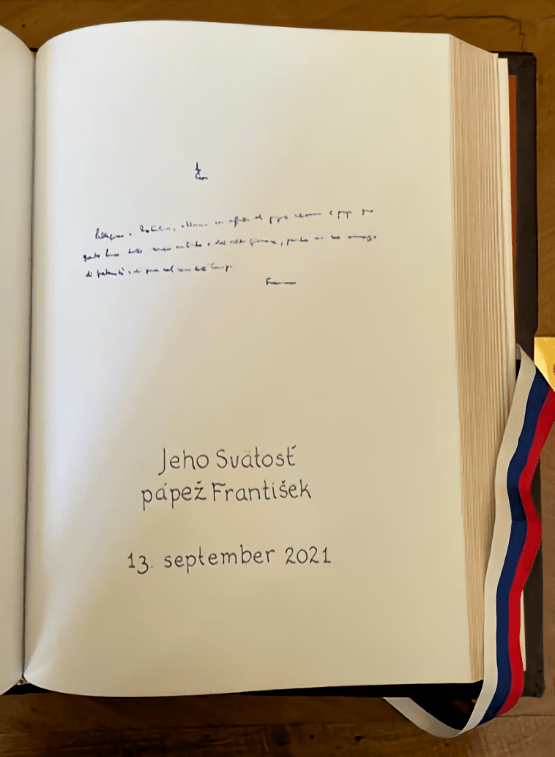 Firma libro donore Sala dOro