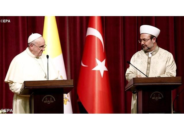 papa-francesco-turchia-diyanet