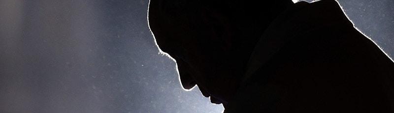 Francesco Benedetto XVI Giovanni Paolo II. La vergogna e la Chiesa