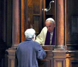 Papa Francesco Confessione