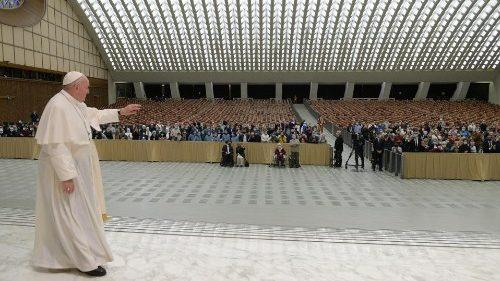 Saluto aula Paolo VI udienza