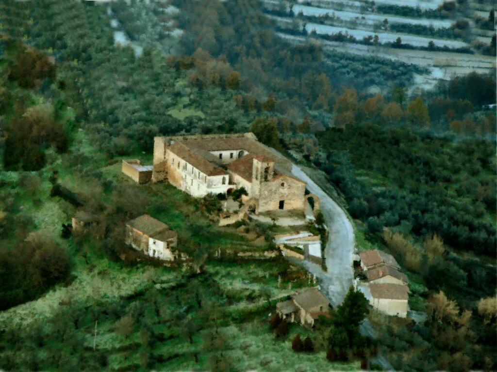 eremo_san_pietro_celestino.jpg eremo_san_pietro_celestino.jpg