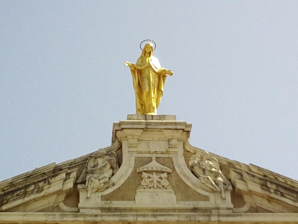 Maria Immacolata Regina degli Angeli Basilica S Maria degli Angeli Assisi mini